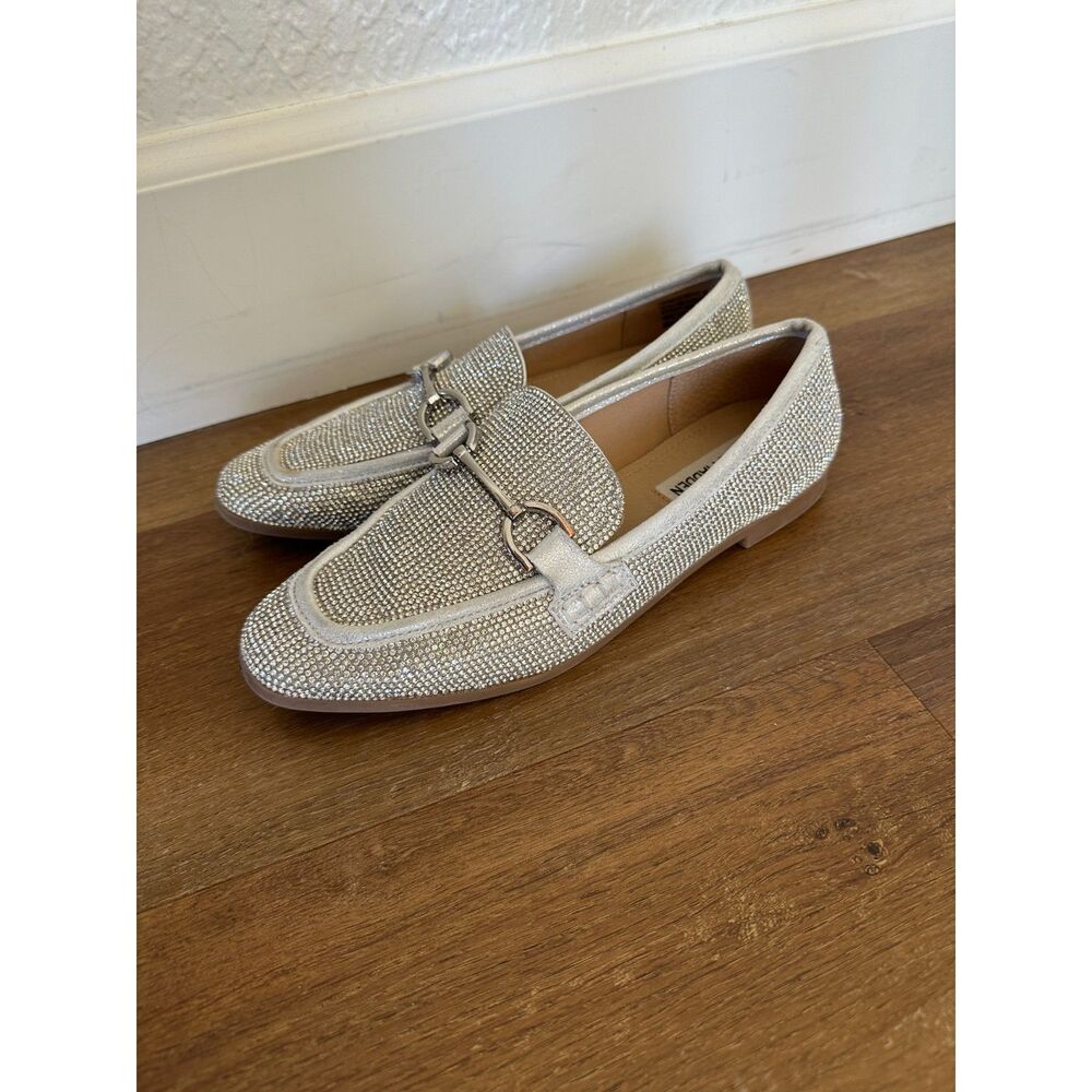 Steve Madden Carrine Sparkling Rhinestone Loafers Size 6M